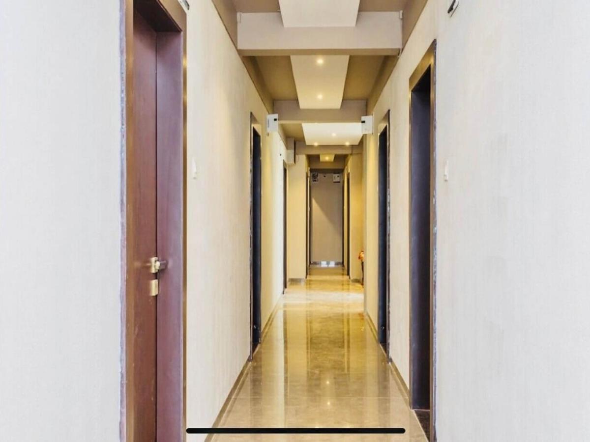 Hotel Signature Planet Индаур Экстерьер фото